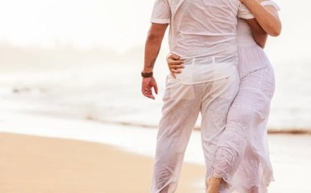 光景はフィリピン・パラワン島のカフェラテ色の砂のせい