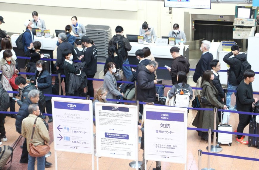 Airbus A320 recall disrupts Asian travel as carriers scramble to patch software