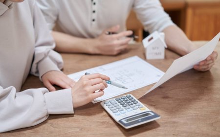 Japan households' financial assets rise to record ¥2.286 quadrillion.