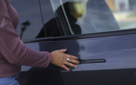 Tesla drivers buying escape tools and new cars to avoid getting trapped inside