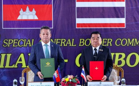Thailand and Cambodia sign truce to halt fierce border conflict
