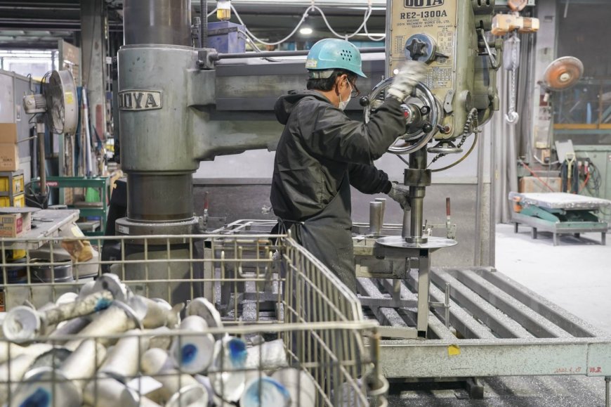 Japan confirms deeper GDP decline, backing Takaichi’s stimulus