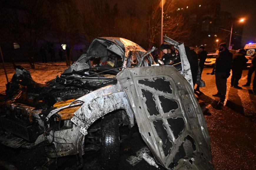 Russia lashes out at Zelenskyy ahead of new Trump talks on Ukraine plan