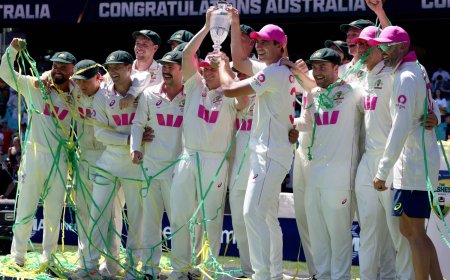 Australia gets over the line in Sydney for 4-1 Ashes triumph