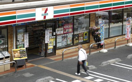 Three convenience store operators log March-November profit growth