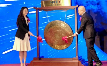 Dazzling Chinese AI debuts mask growing pains