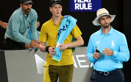 Scorching heat forces Australian Open organizers to halt play on outside courts