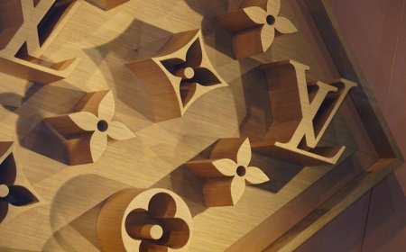 LVMH investors still cautious about luxury fatigue, Chinese growth