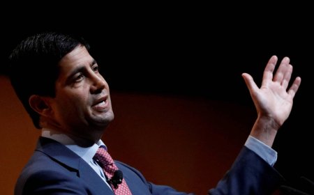 Trump picks a reinvented Kevin Warsh to lead the Federal Reserve