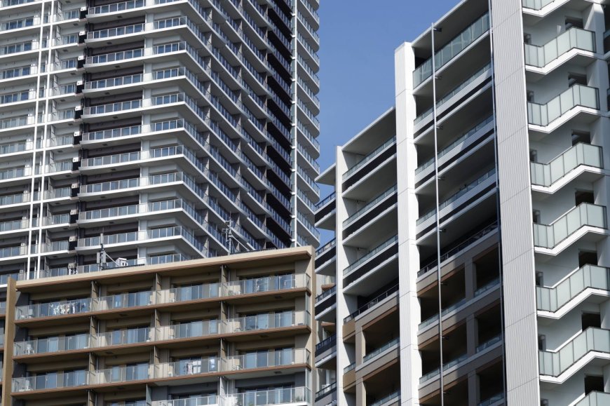 Goldman seeks to raise $500 million for Japan real estate fund