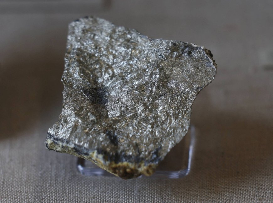 Australia to prioritize antimony, gallium, rare earths in $802 million reserve