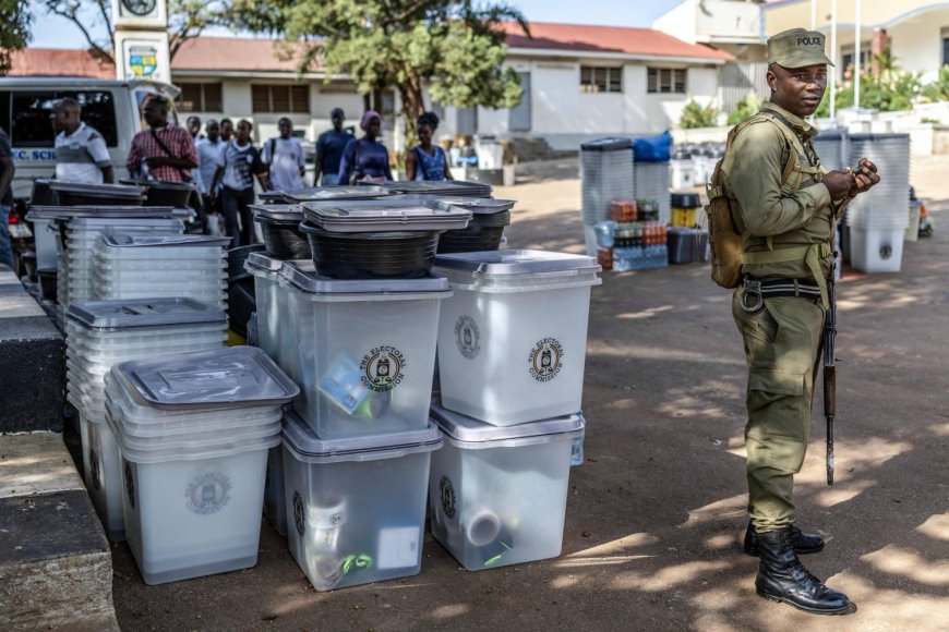 Uganda votes in fear amid internet blackout and police crackdown