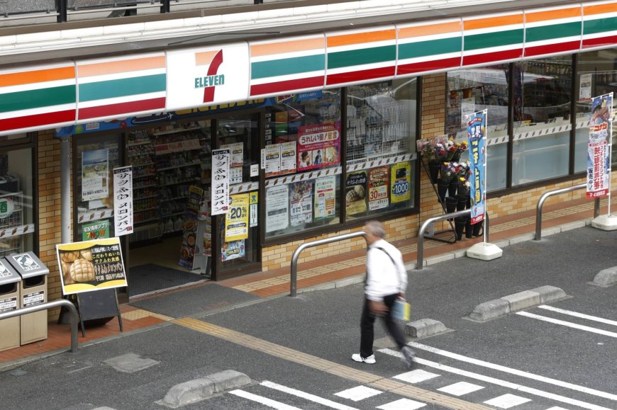 Three convenience store operators log March-November profit growth