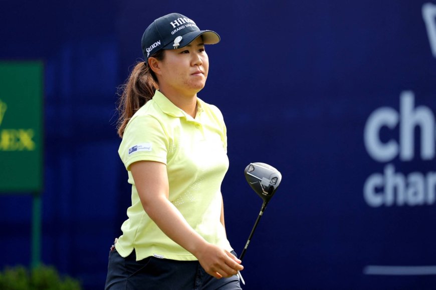 Nasa Hataoka grabs early lead in LPGA Tournament of Champions
