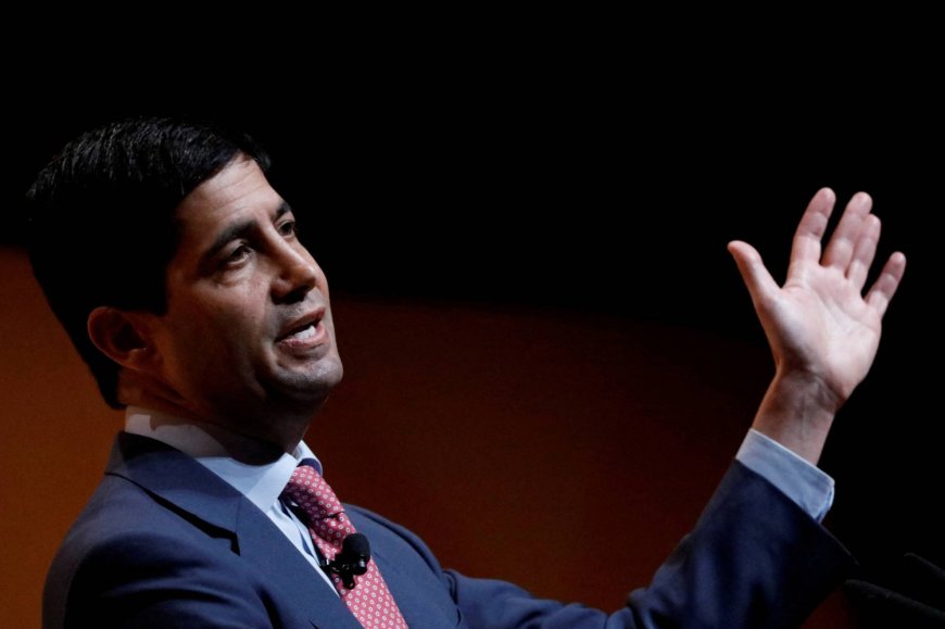 Trump picks a reinvented Kevin Warsh to lead the Federal Reserve