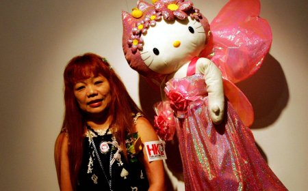 Hello Kitty designer bows out after 40 years in charge