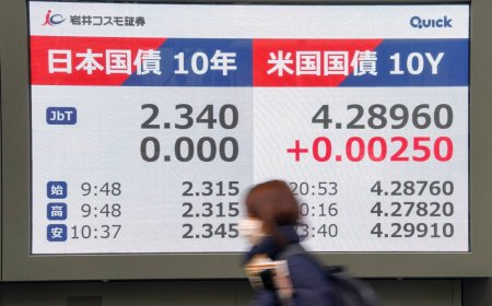 Jupiter’s Nash turns Japan bond convert after Takaichi win