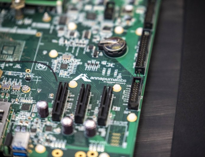 Memory chip crunch ripples through markets, with worse to come