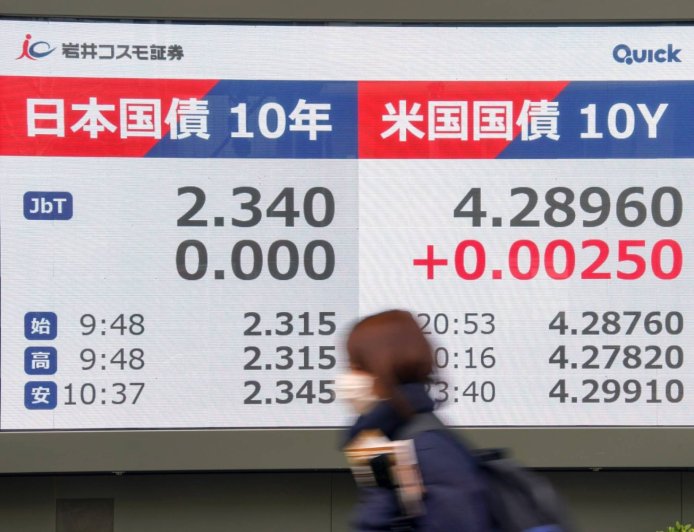 Jupiter’s Nash turns Japan bond convert after Takaichi win