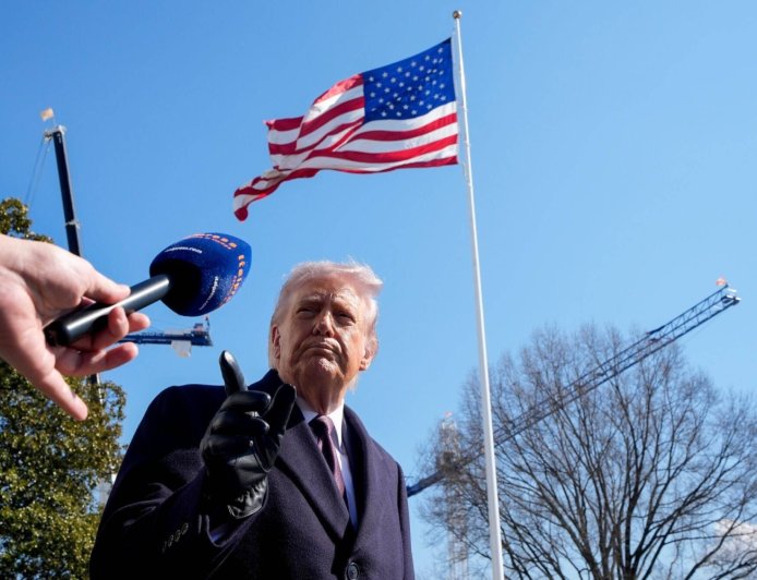 Trump administration seeks delay in tariff refund fight