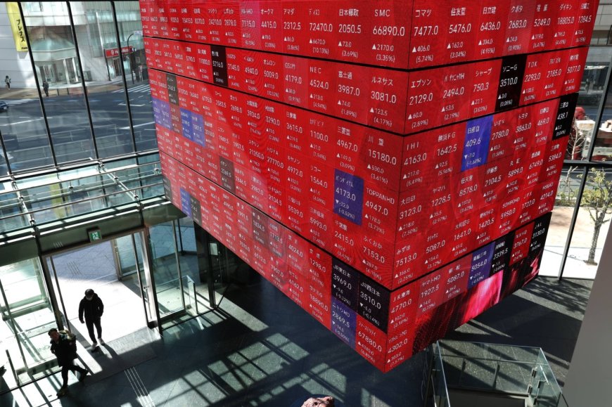 Takaichi may beat Abe in luring global money to Japan stocks