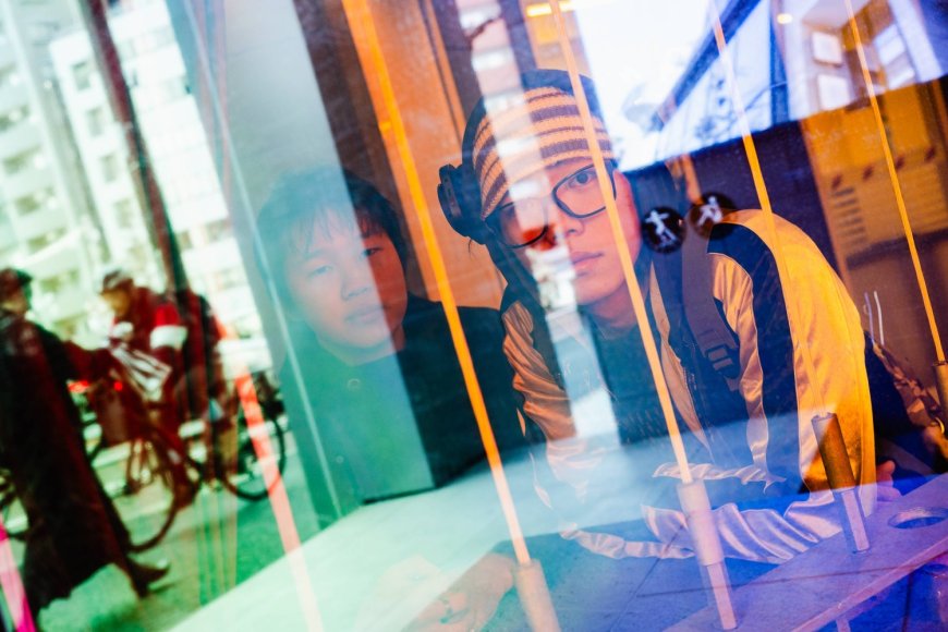 Login.jp spotlights everyday Japan, one DJ set at a time