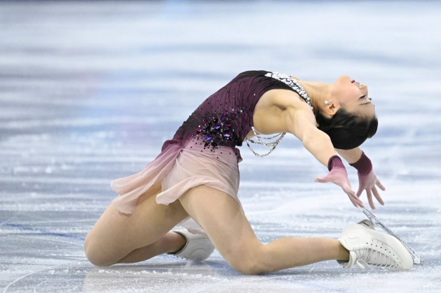Kaori Sakamoto wants 'no regrets' as gold beckons in Olympic finale