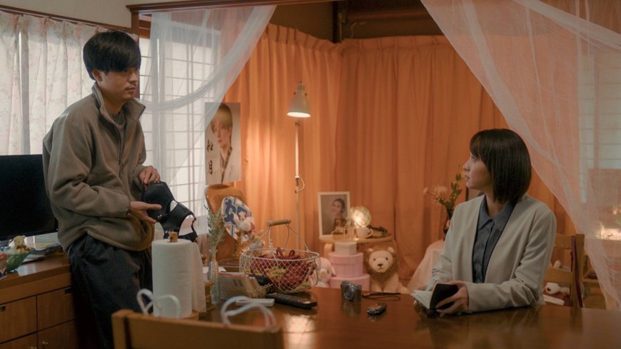 ‘#Viral’: A Faustian tale about internet fame and anti-vax anxiety