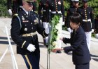 Takaichi lays flowers at Arlington National Cemetery