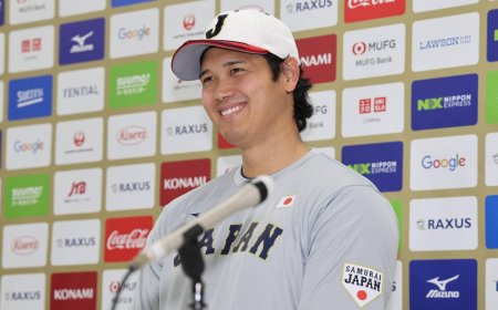 Shohei Ohtani returns to Japan as the center of attention ahead of WBC