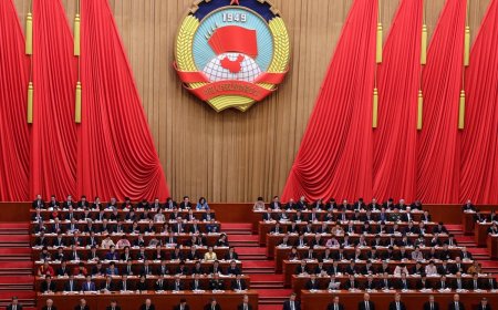 China sets lowest growth target since 1991 as old model falters