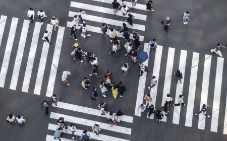 Unions seeking wage increases this year of almost 6%