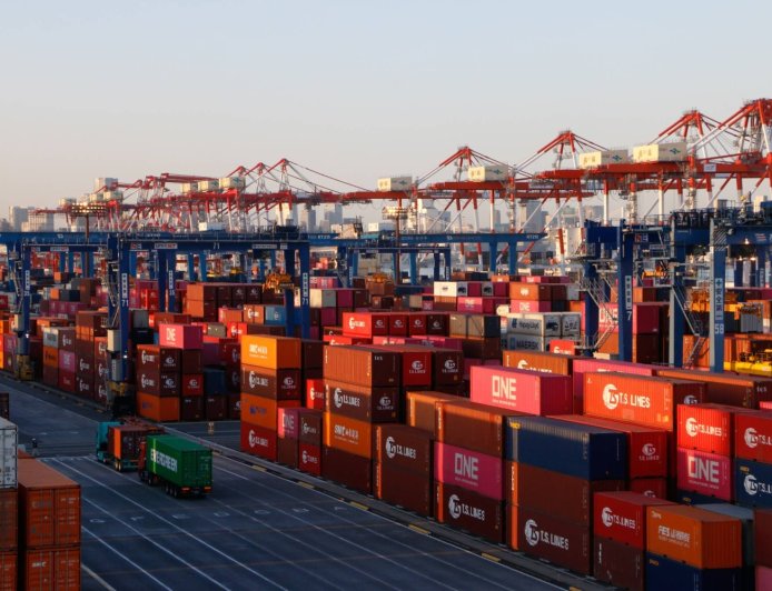 U.S. to investigate Japan and other countries for unfair trade practices