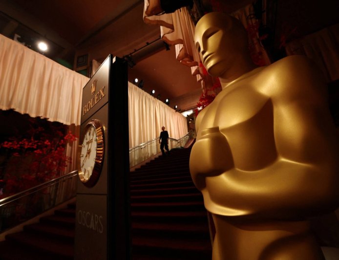 It's 'Sinners' vs. 'One Battle' as Oscars day arrives