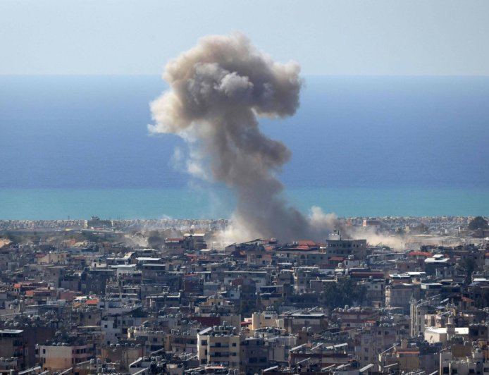 U.S. encourages Syrian action against Hezbollah, but Damascus is hesitant, sources say