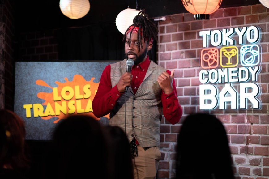 From clicks to claps: Online comics seek the stage