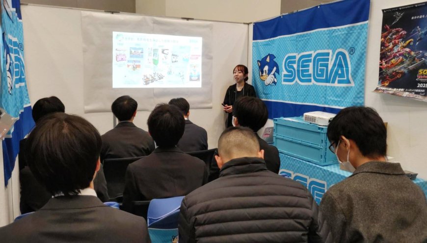 Japanese firms start job seminars for 2027 graduates