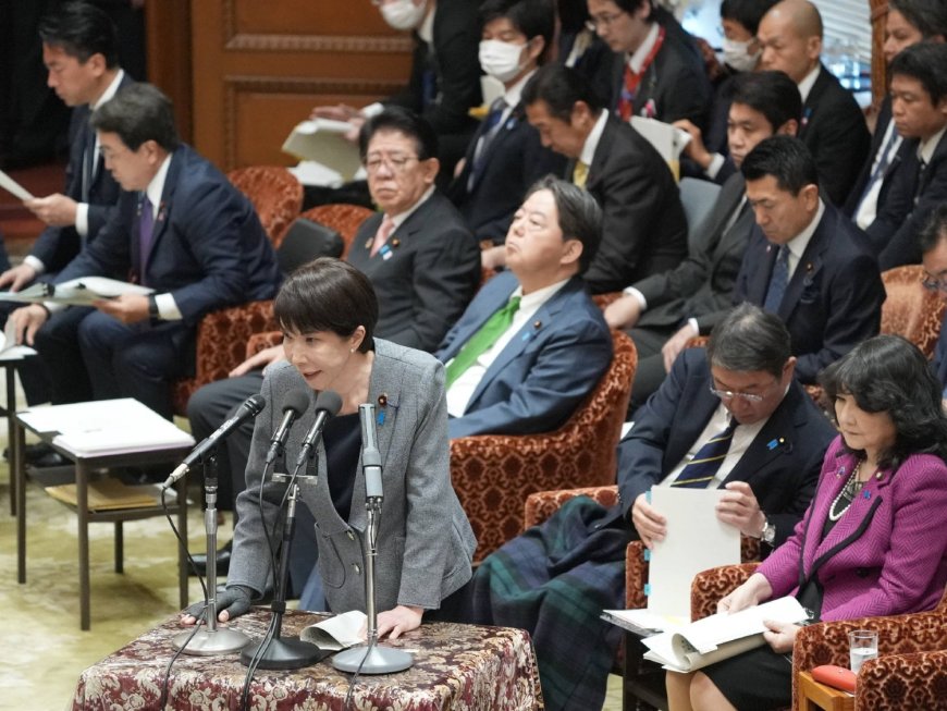 Lower House passes emergency ¥8.56 trillion stopgap budget