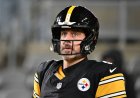 Steelers place rare contract tender on Aaron Rodgers