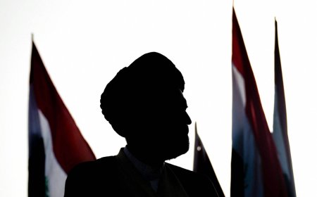 Iran says Iraqi ships are allowed to use Strait of Hormuz