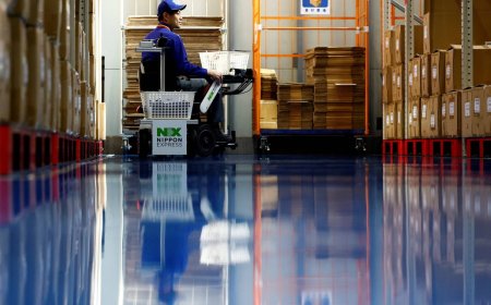 Nippon Express to buy Metro Supply for as much as ¥255 billion