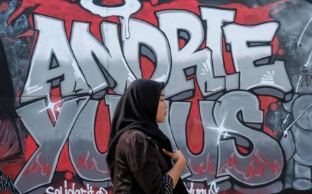 Acid attack in Indonesia evokes brutality of Suharto era