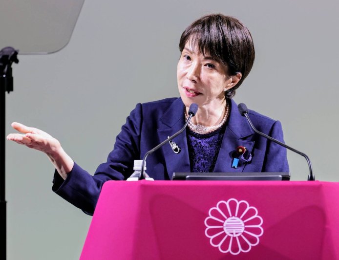 Takaichi seeks one-year timeline for constitutional amendment proposal