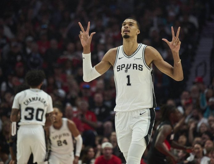 Spurs storm past Blazers in Victor Wembanyama's return