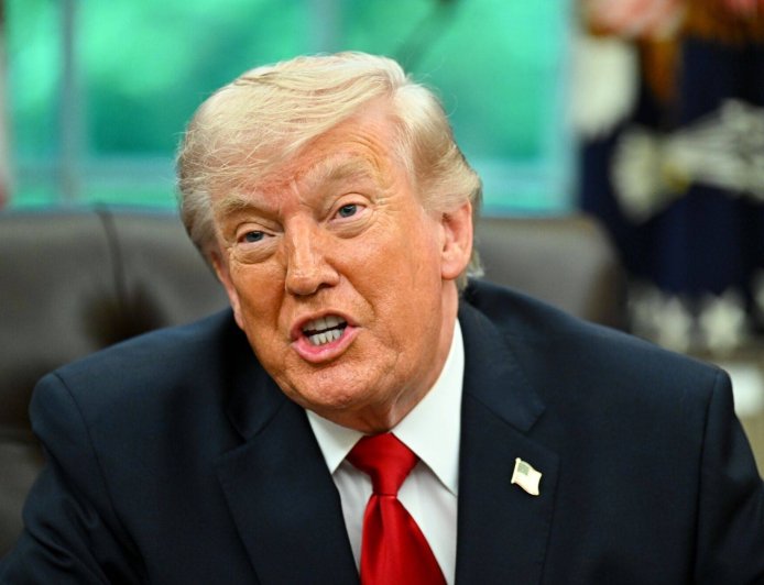 Tokyo seeks Trump stopover in mid-May China trip