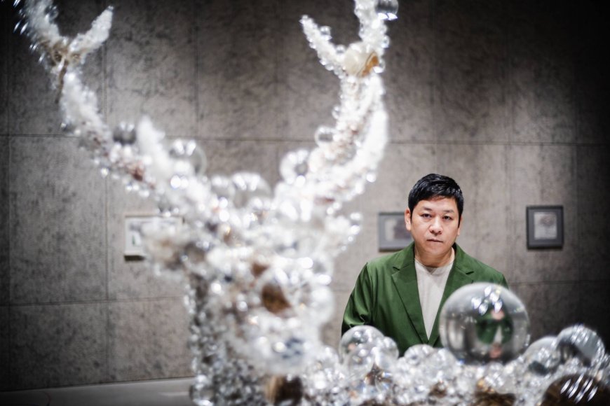 At Kohei Nawa’s studio, the world is seen through glass bubbles
