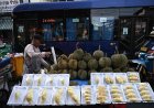Bangkok food vendor curbs push city staple from the streets