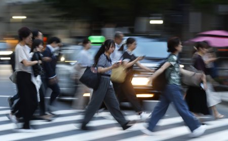 Japan’s real wages rise for third month to keep BOJ on hike path