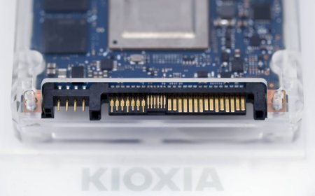 Kioxia shares awash in buy orders after AI-driven profit surge