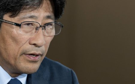 Mizuho CEO floats idea of first outsized BOJ hike since 1990